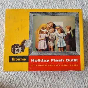 Kodak Brownie Holiday Flash Outfit Camera